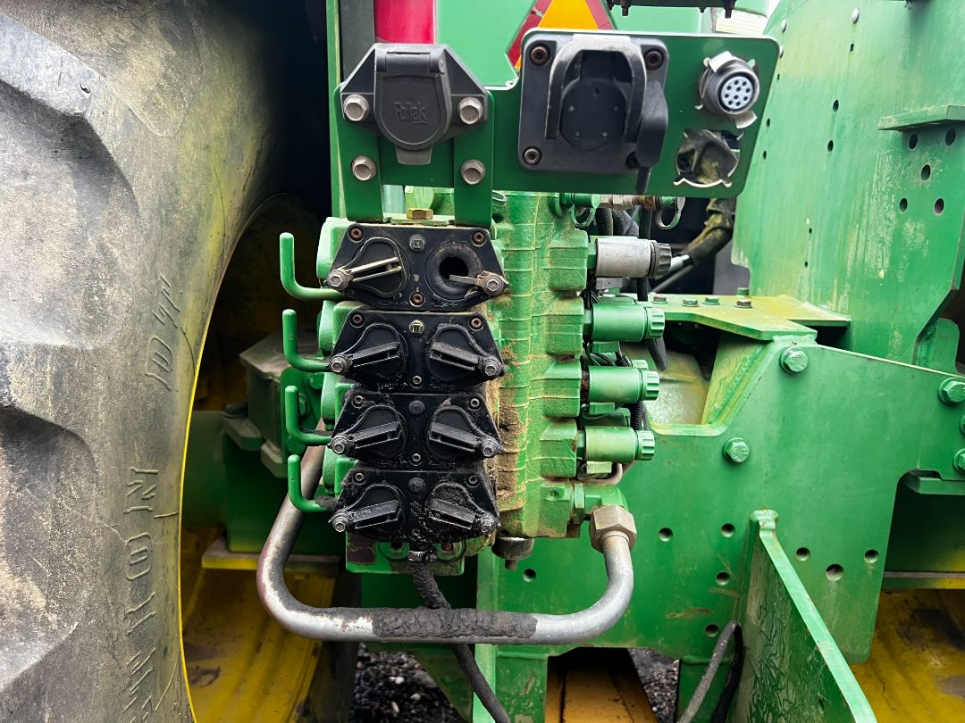 2005 DEERE 9520 - Image 6